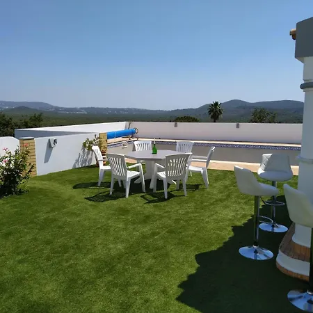 Nyaraló Vista Dos Cerros *